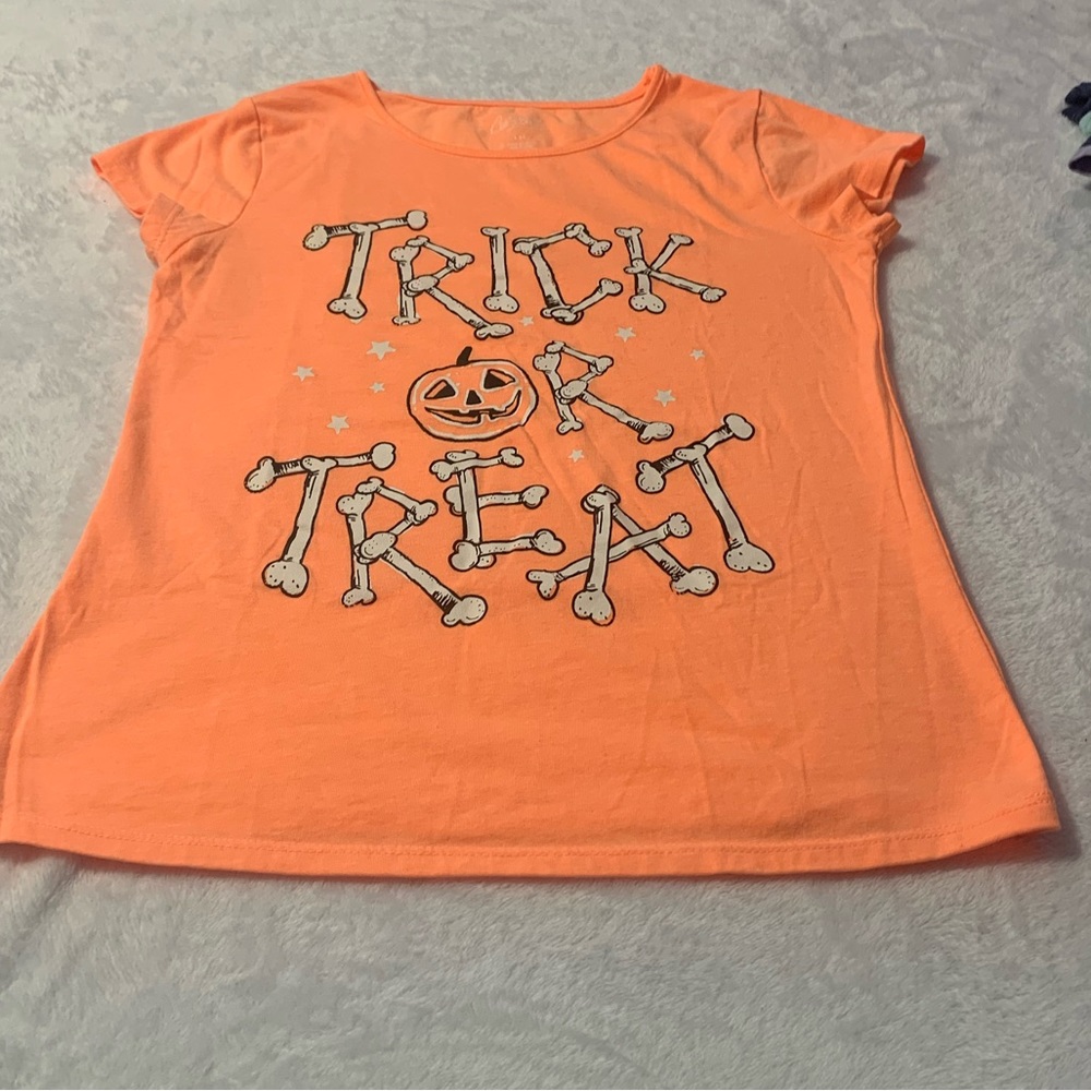 Halloween City streets blouse Halloween